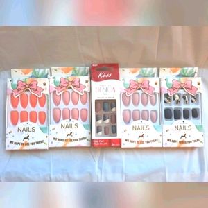 Set of 5 Press on Nails 💅🏾